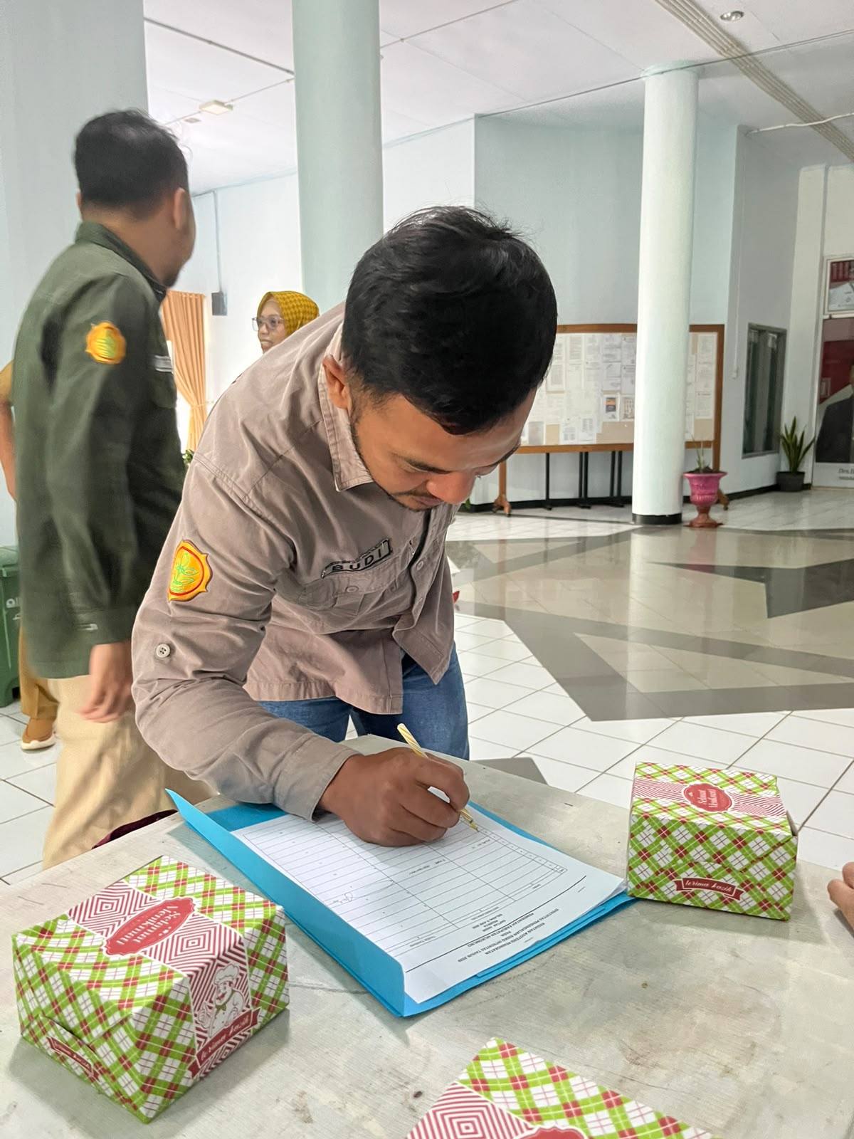 Pelaksanaan Sosialisasi  Indeks Efektivitas Pengendalian Korupsi (IEPK).